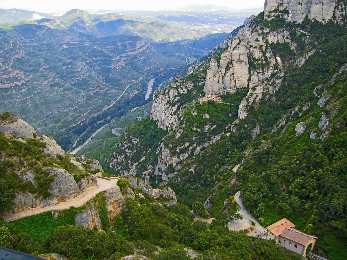 Landscape-around-Montserrat-monastery
