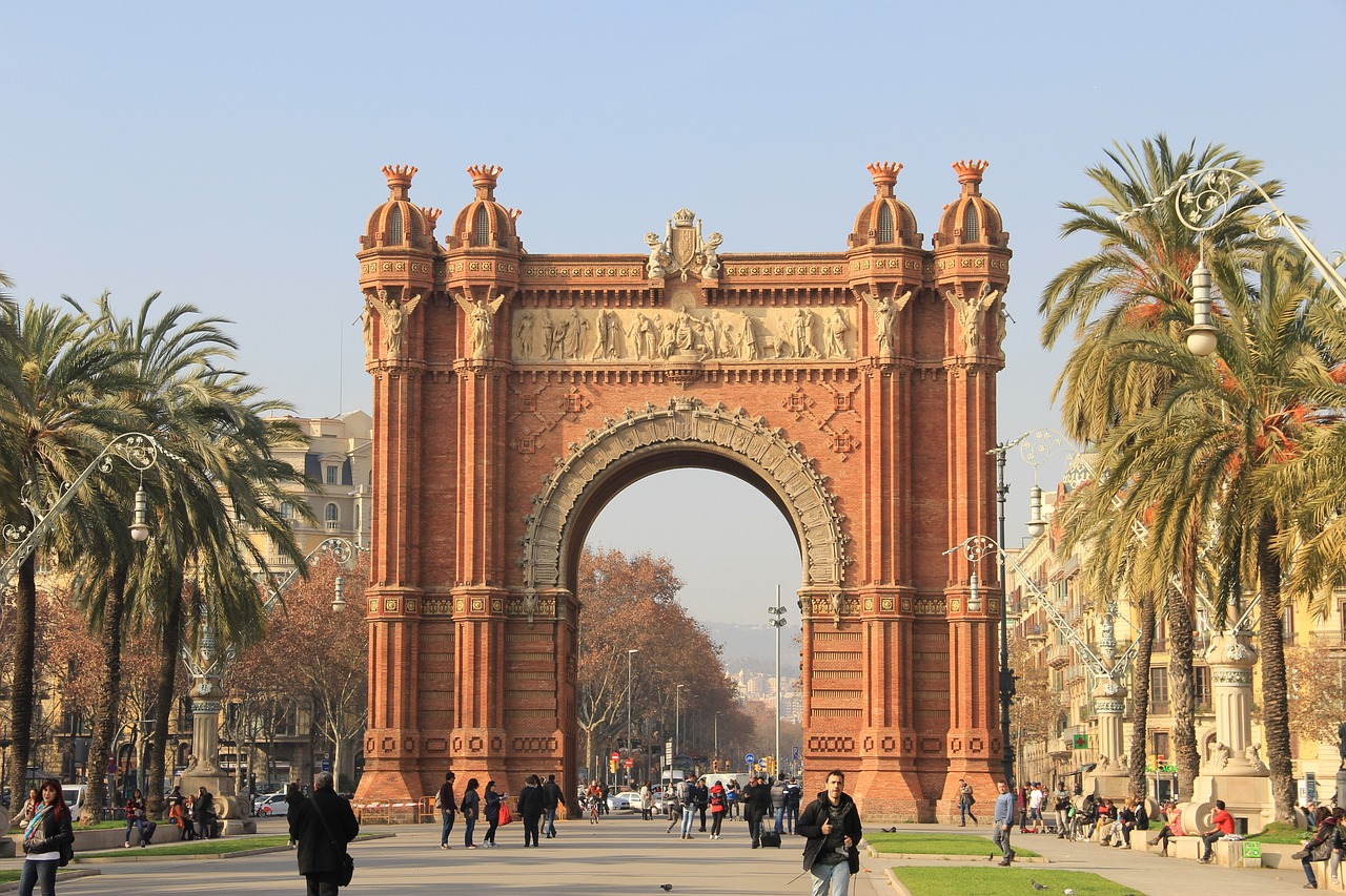 Barcelona's Arc de Triomphe